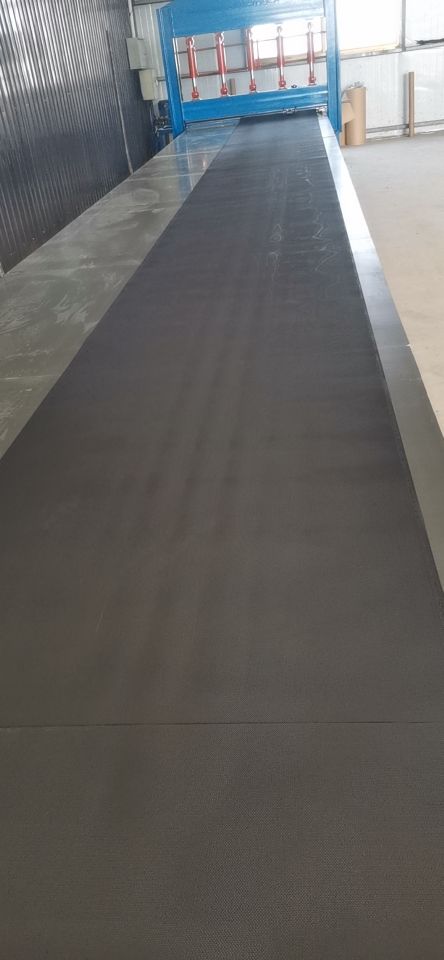 Good quality of epoxy powder coated SELVAGE stainless steel fly screen is available in Jiushen Wire Weaving