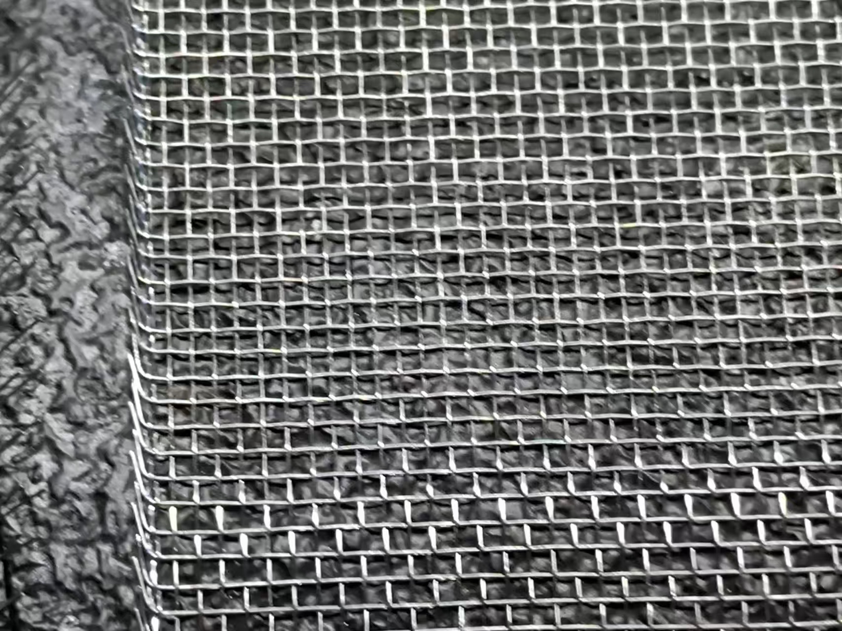 Aluminum fly screen